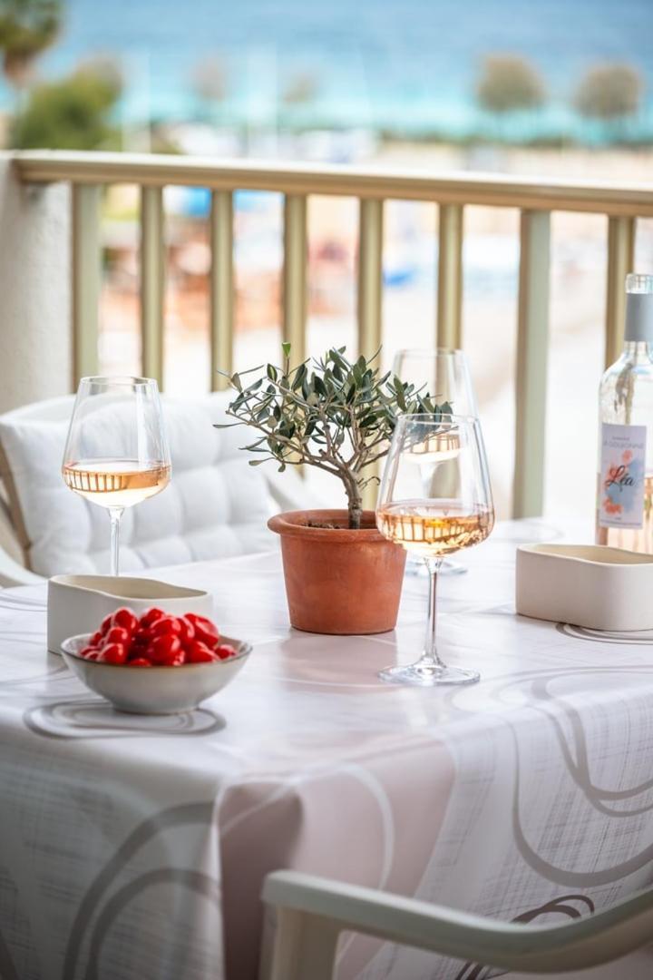 Le Coq Ligures - Air Conditioning - Seafront - Wifi 罗克布吕讷-卡普马丹 外观 照片